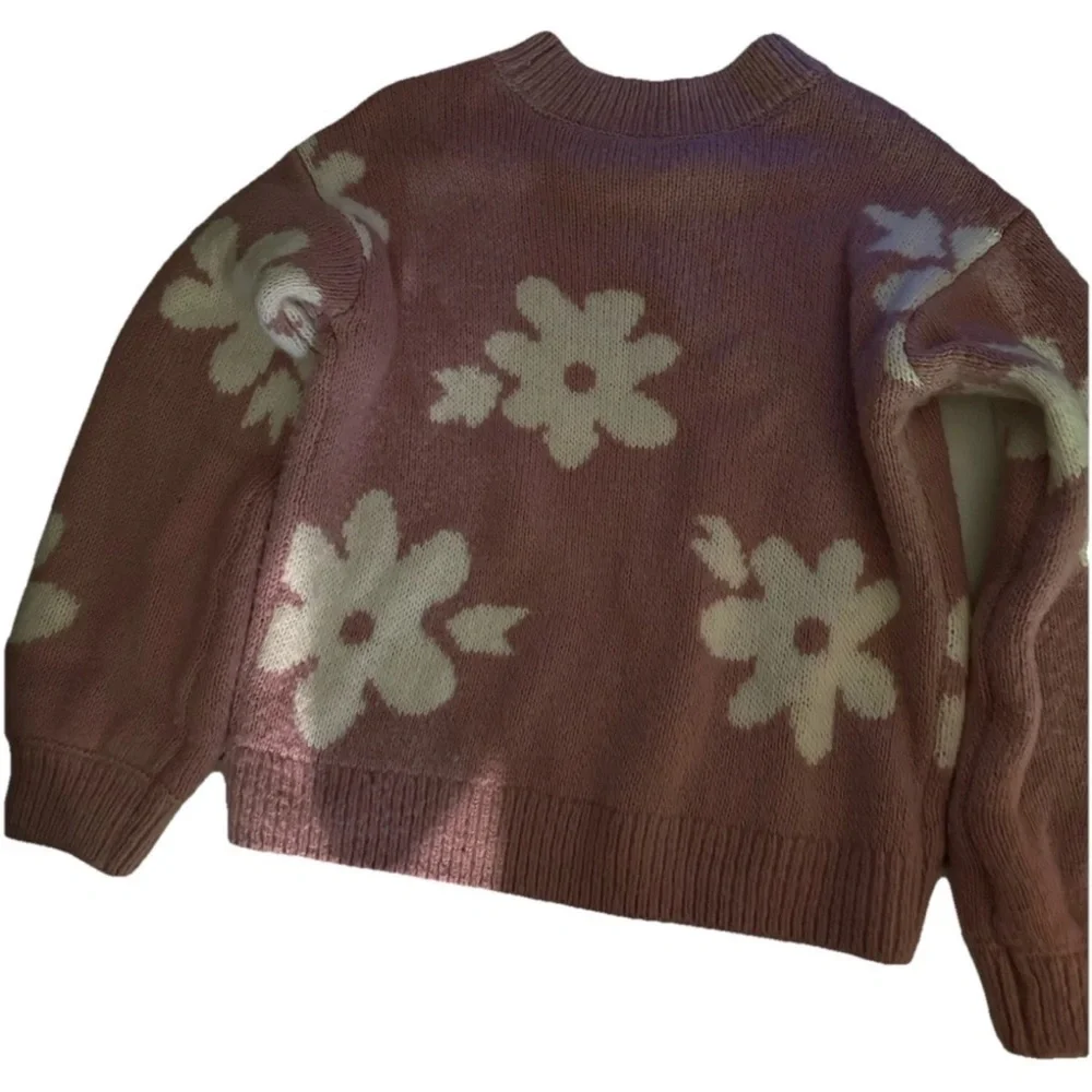 Carter's size 6x little girls sweater